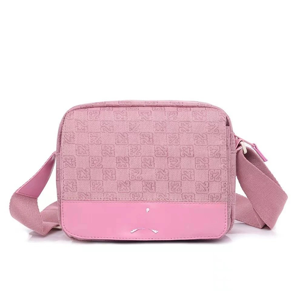 Single piece pink