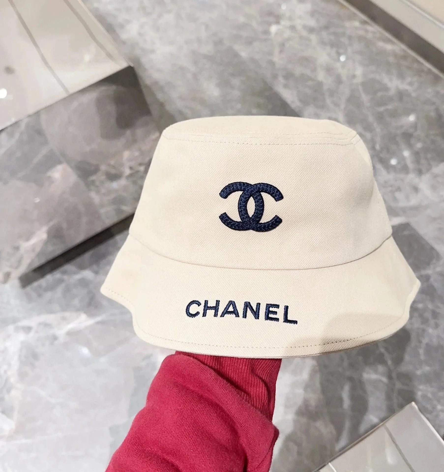 Chanel Logo Embroidered White Baseball Cap - 3