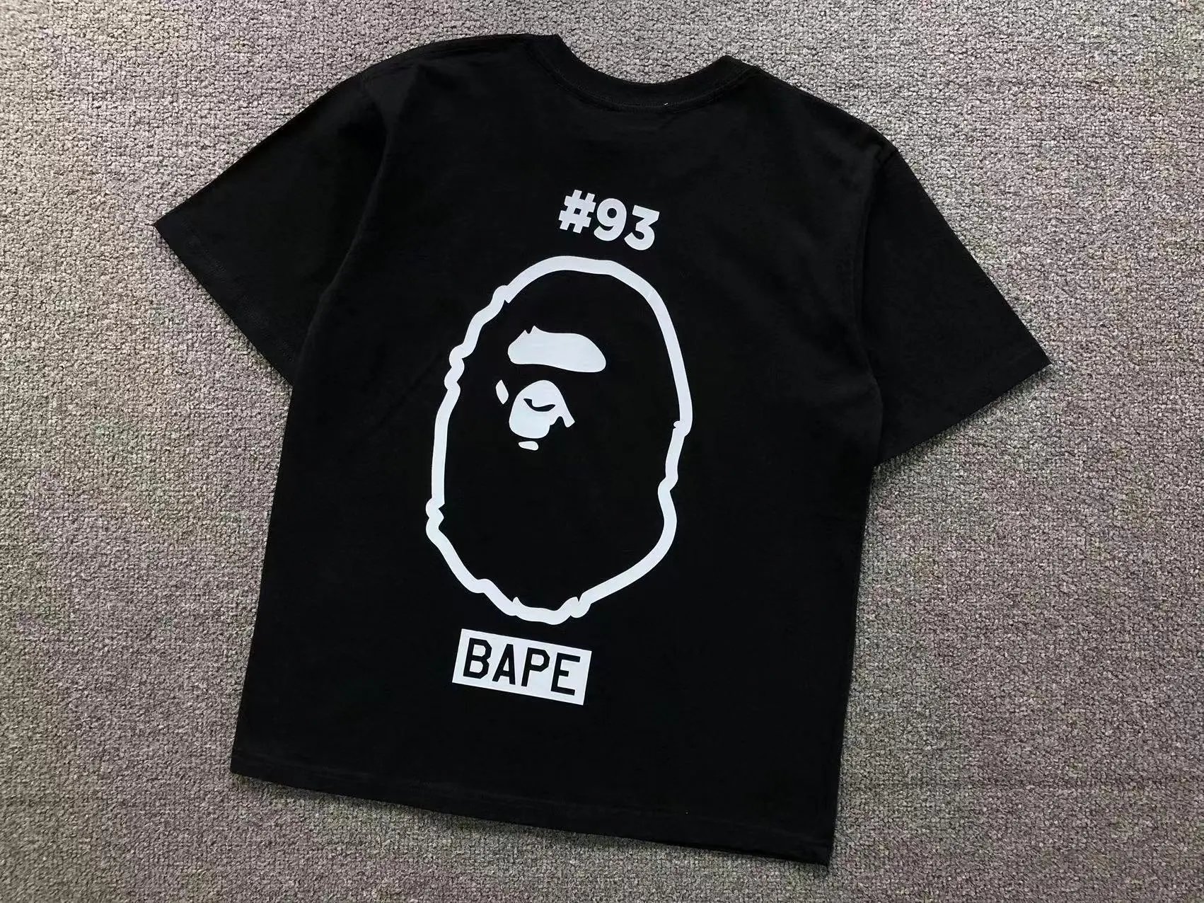 A Bathing Ape T-Shirts Graphic Print — 767 black