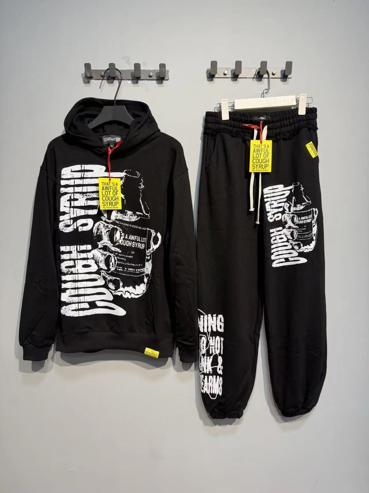 Design 'That's A Awful Lot Of Cough Syrup' Red Sweatpants - 31