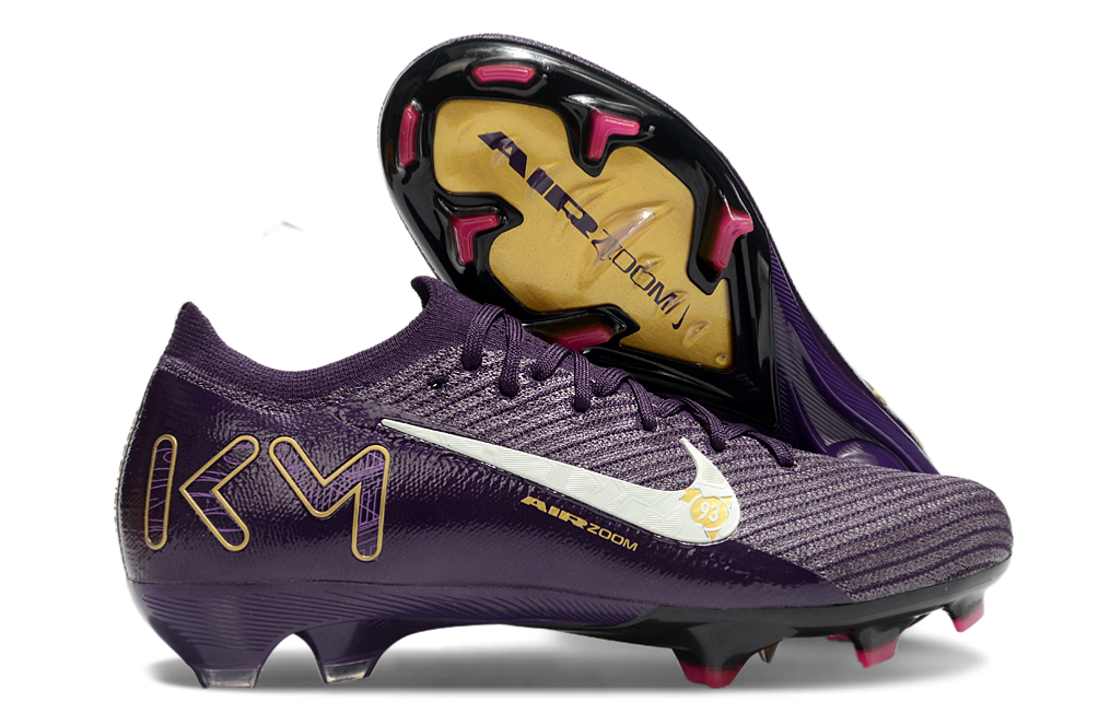 Nike Football Cleats — 036