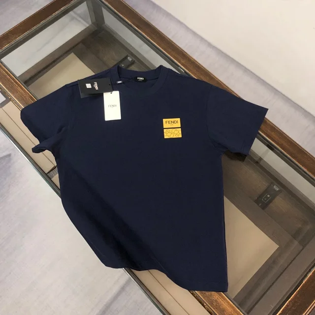 Fendi T-Shirts Short-Sleeve Logo Print product detail image 9
