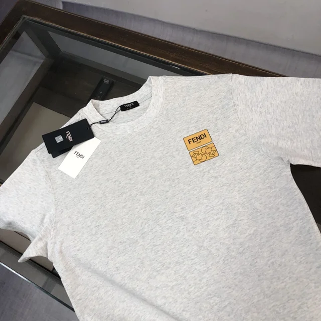 Fendi T-Shirts Short-Sleeve Logo Print product detail image 10