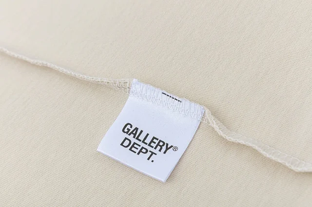 Gallery Dept. T-Shirts Graphic Print Short-Sleeve T-Shirt product detail image 53