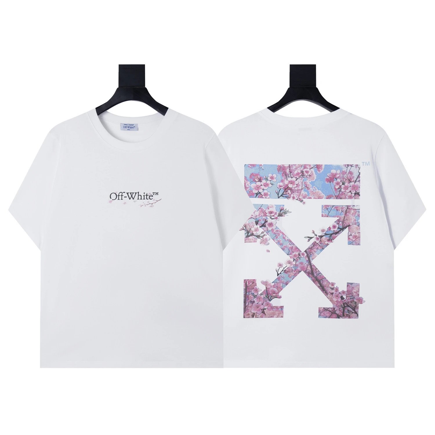 Off-White T-Shirts Arrow Graphic Print — 1511 white