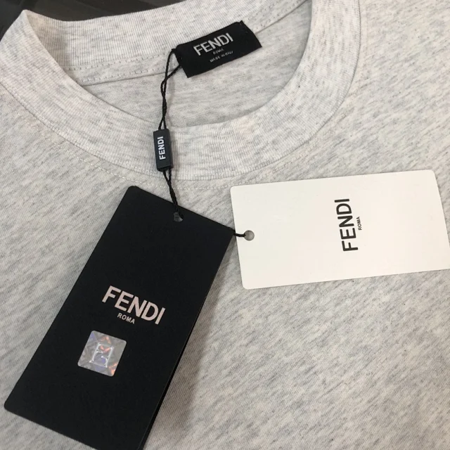 Fendi T-Shirts Short-Sleeve Logo Print product detail image 11