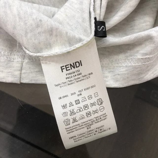 Fendi T-Shirts Short-Sleeve Logo Print product detail image 15