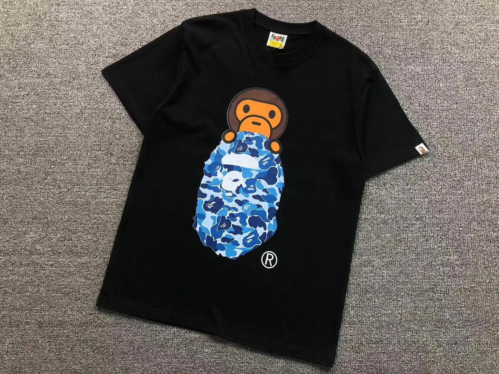 A Bathing Ape T-Shirts Graphic Print — 755 black.