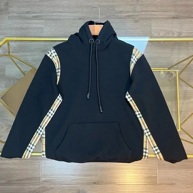 Burberry Hoodies & Sweatshirts Check-Lined Hooded Sweatshirt product detail image 3