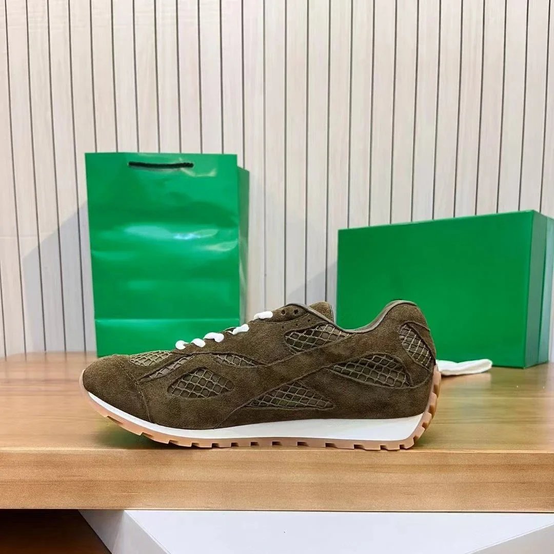 Unbranded Sneakers Mesh-panel low-top with metallic overlays image 13