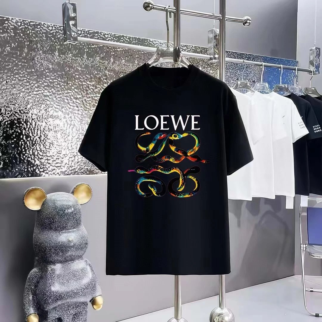 Loewe T-Shirts Short-Sleeve T-Shirt with Anagram Chest Patch — 28