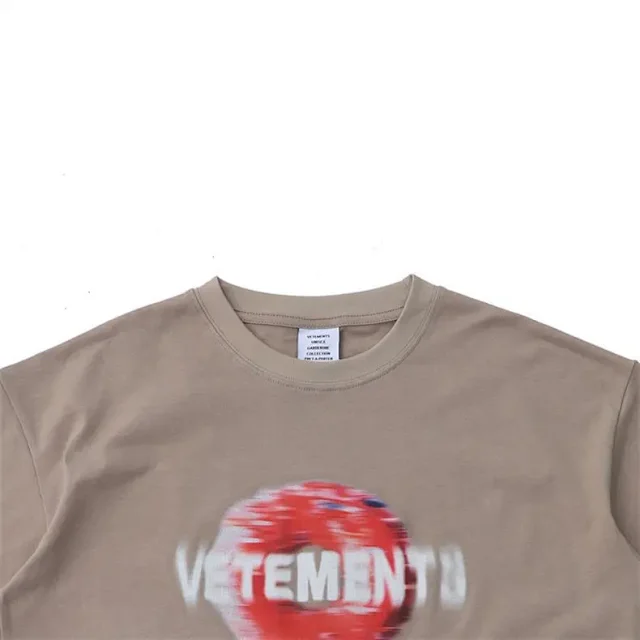Vetements T-Shirts Washed graphic logo print product detail image 8