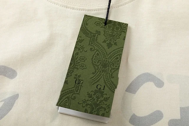 Gucci T-Shirts Animal Graphic Print product detail image 17