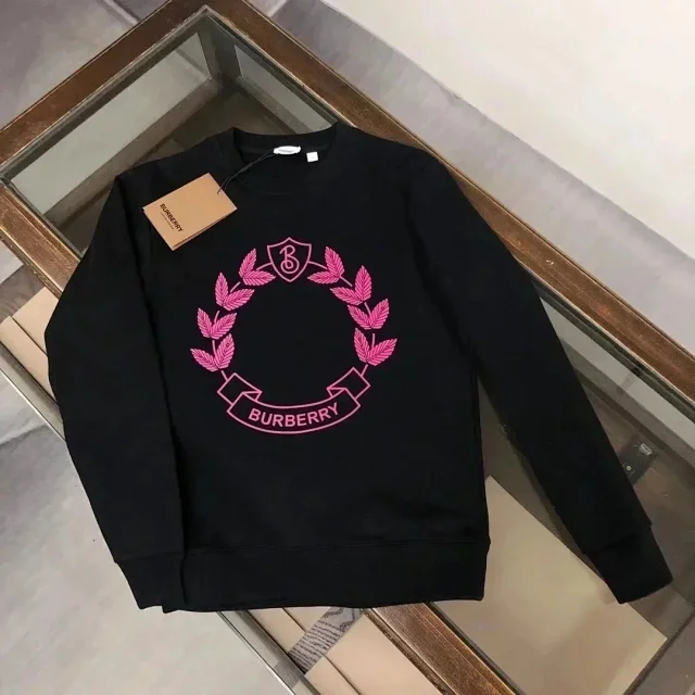 Burberry Hoodies & Sweatshirts Graphic Crewneck Sweatshirt product detail image 1