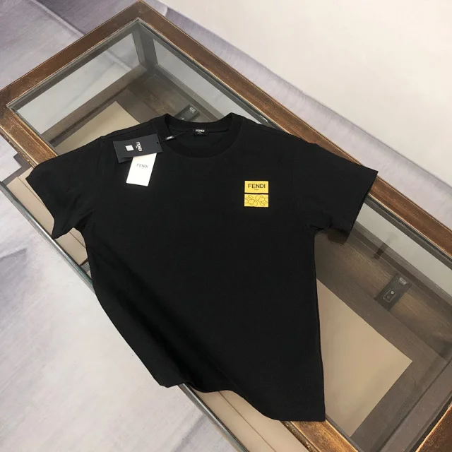 Fendi T-Shirts Short-Sleeve Logo Print product detail image 7