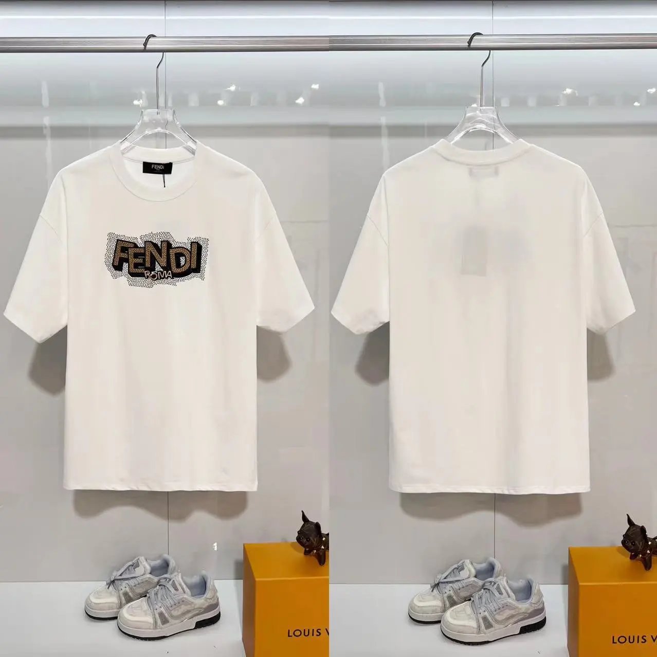 Fendi T-Shirts FF logo graphic short-sleeve T-shirt — F 15 embroidered white