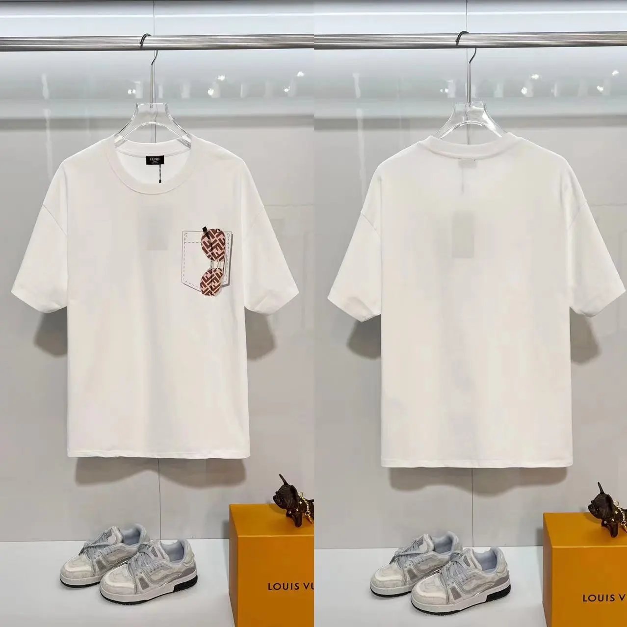 Fendi T-Shirts FF logo graphic short-sleeve T-shirt — F 04 Printed white