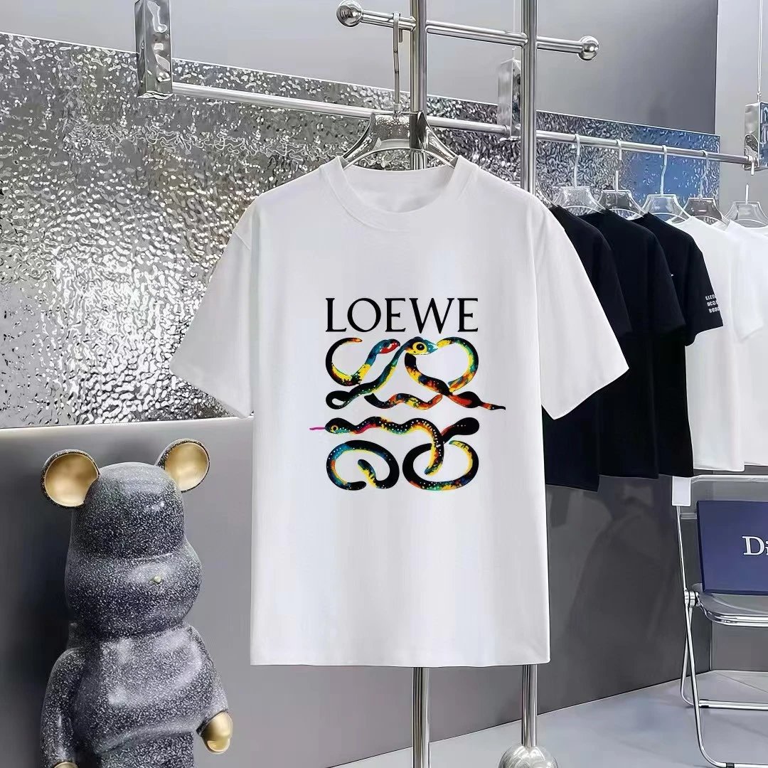Loewe T-Shirts Short-Sleeve T-Shirt with Anagram Chest Patch — 27
