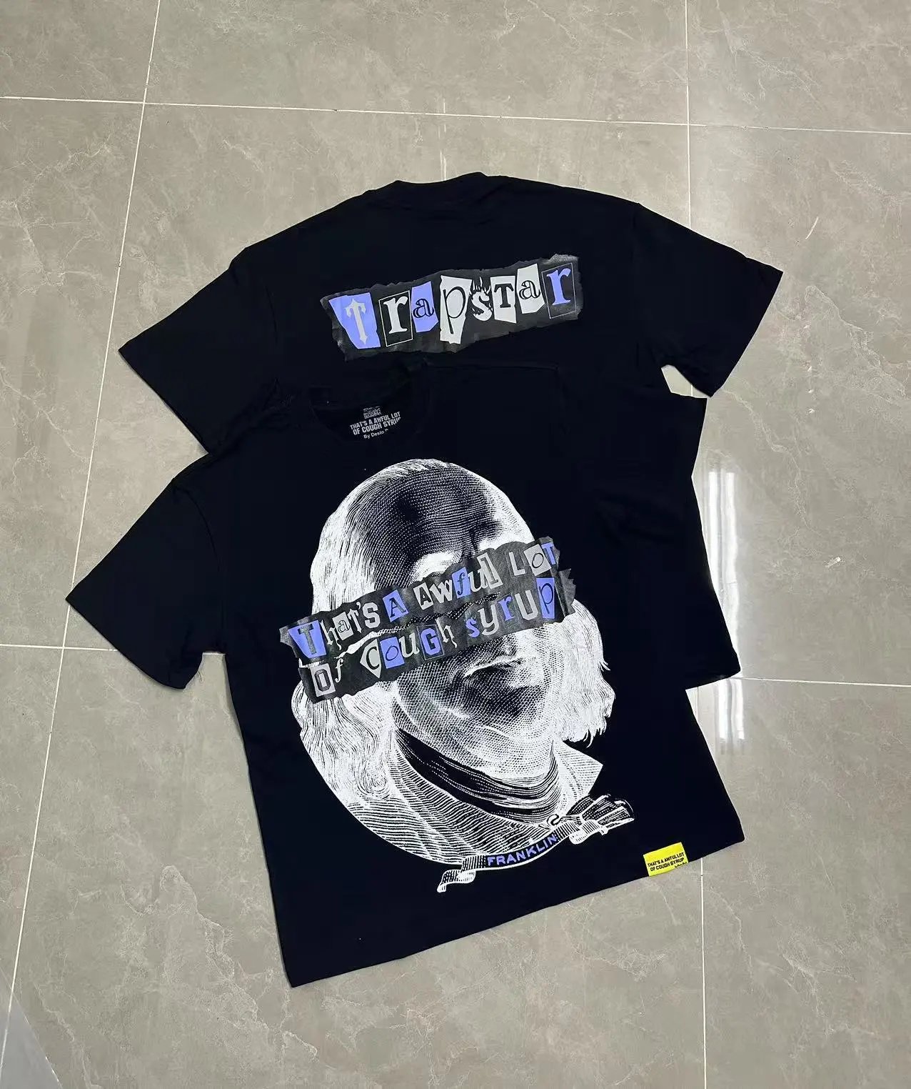 That's a Awful Lot of Cough Syrup T-Shirts Graphic-print short-sleeve T-shirt — 238 black
