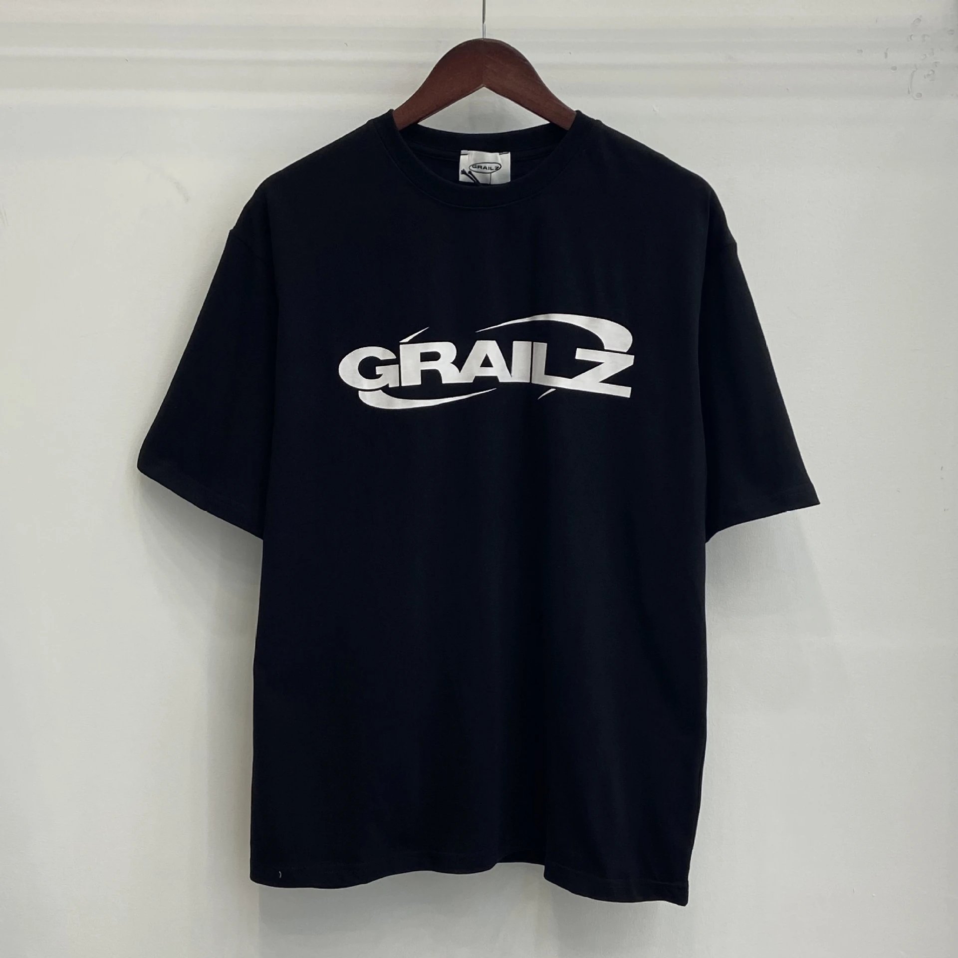 GRAILZ T-Shirts Graphic-print crew-neck T-shirt — GR1361 Black