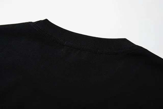 Majestik T-Shirts Graphic Print product detail image 11