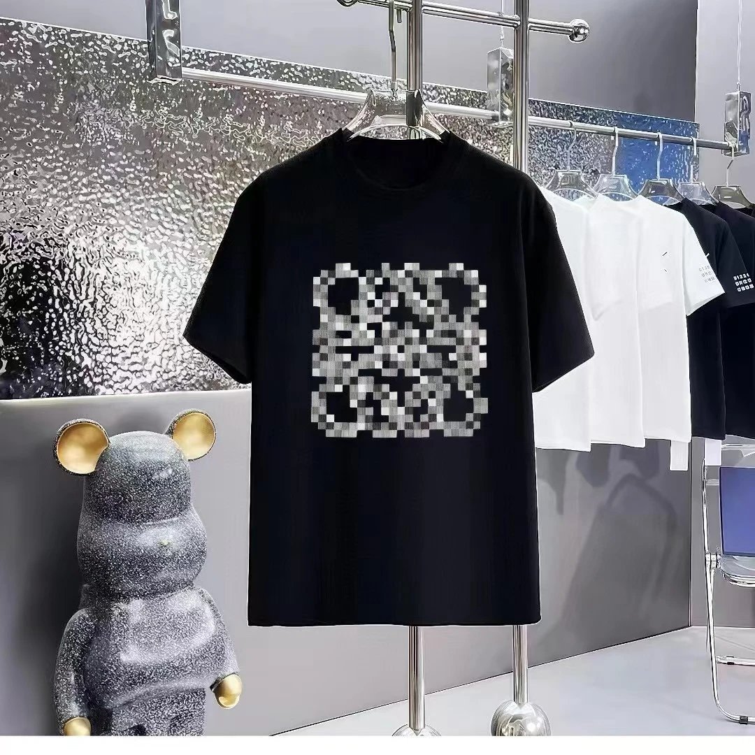 Loewe T-Shirts Short-Sleeve T-Shirt with Anagram Chest Patch — 11