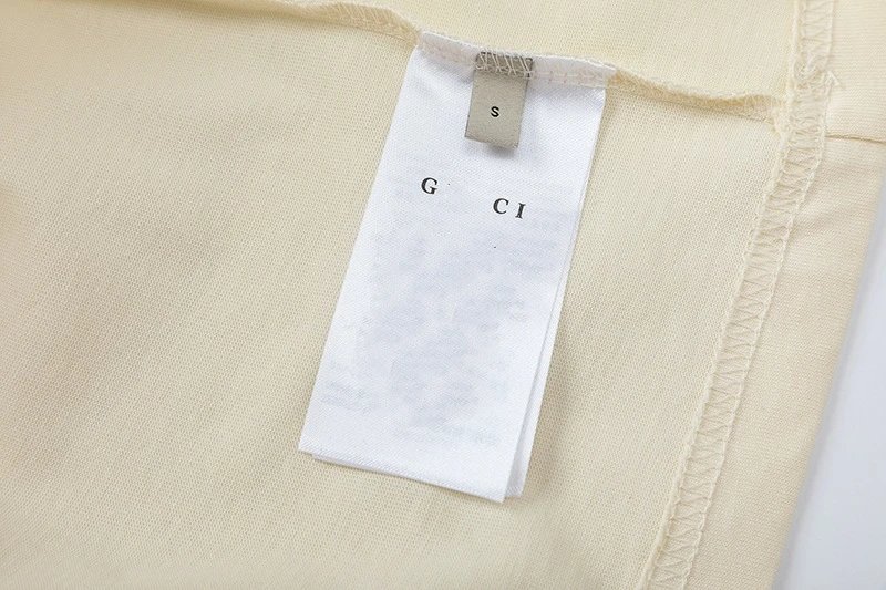 Gucci Hippo and Flamingo Print Cream T-Shirt - 21