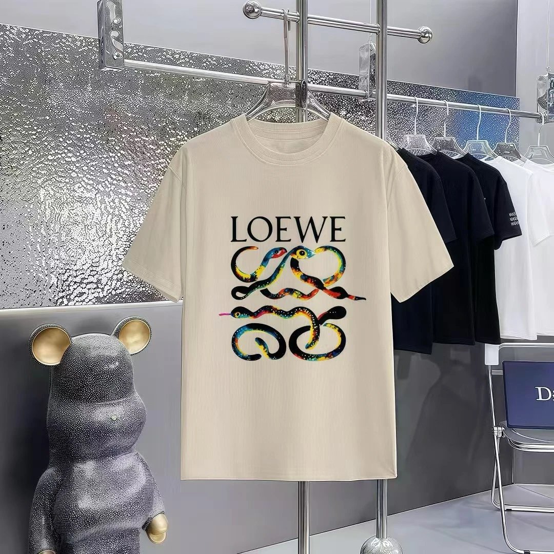 Loewe T-Shirts Short-Sleeve T-Shirt with Anagram Chest Patch — 26