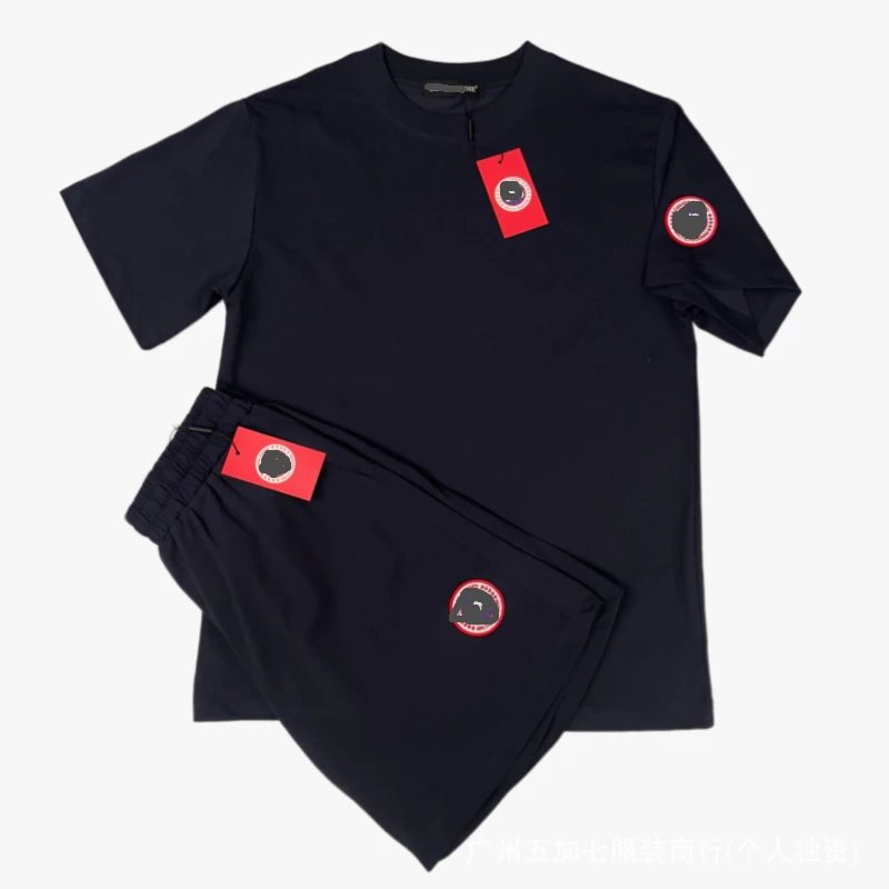 Canada Goose Matching Sets Logo-Patch T-Shirt and Shorts Set image 4