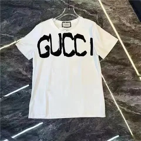 Gucci T-Shirts Logo Graphic — 25 white