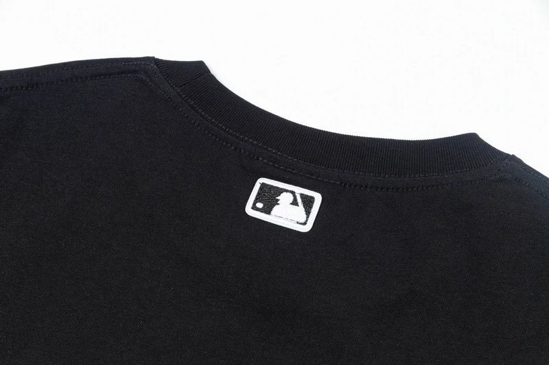 MLB Pocket Detail T-Shirt Off-White - 5