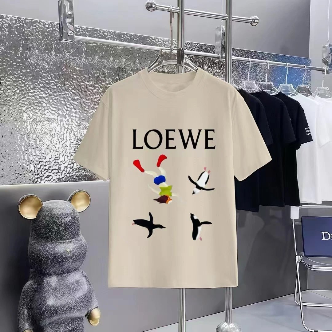 Loewe T-Shirts Short-Sleeve T-Shirt with Anagram Chest Patch — 30