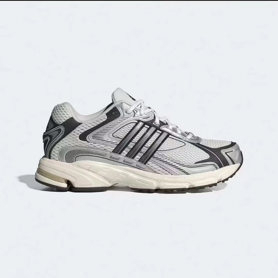 adidas Sneakers Response CL — White, gray, and silver