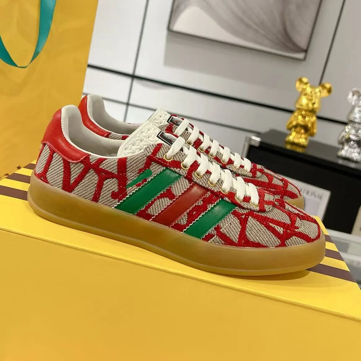 Adidas Sneakers Gucci x Gazelle low-top three-stripe — Style 4