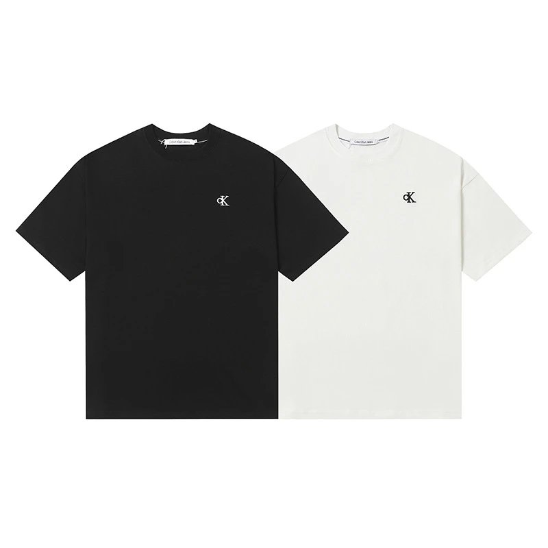 Calvin Klein T-Shirts Logo-print crew-neck short-sleeve image 4