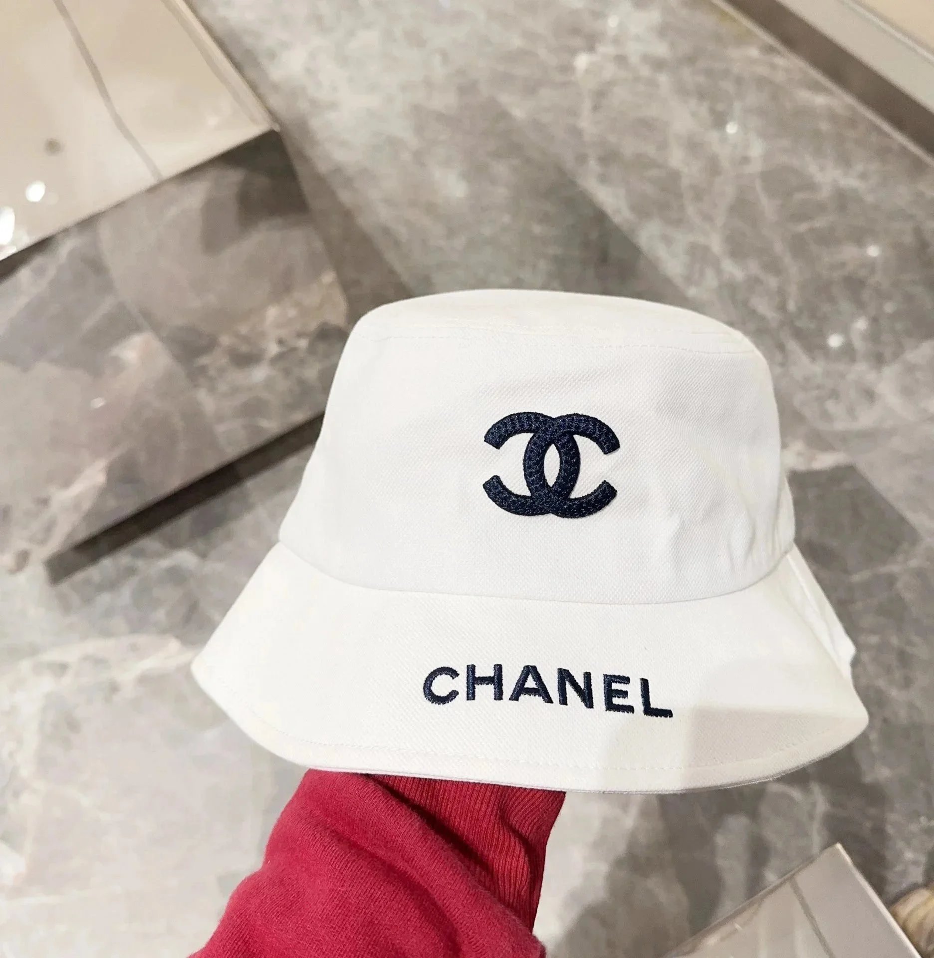 Chanel Logo Embroidered White Baseball Cap - 4