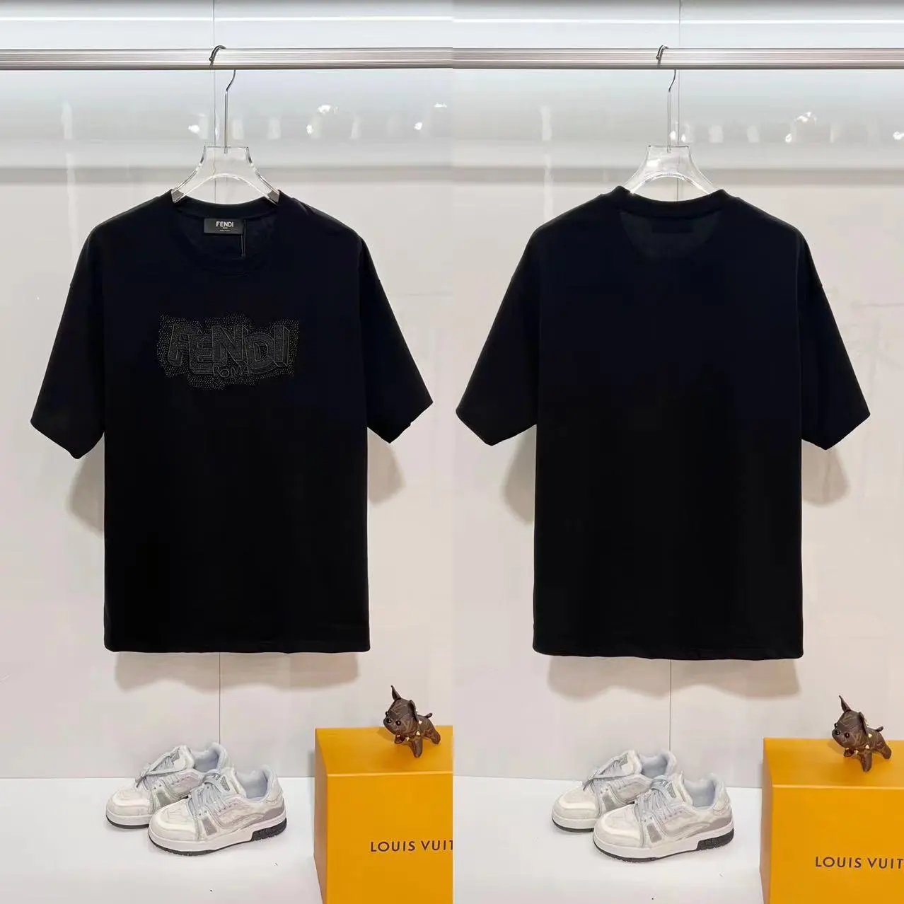Fendi T-Shirts FF logo graphic short-sleeve T-shirt — F 15 embroidery black