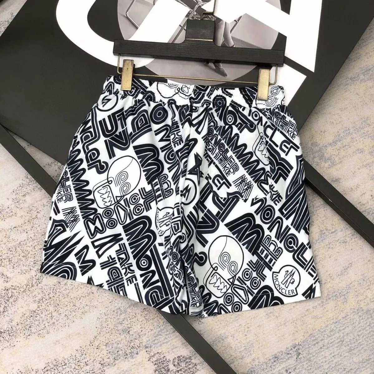 Moncler Shorts Drawstring logo-print image 5