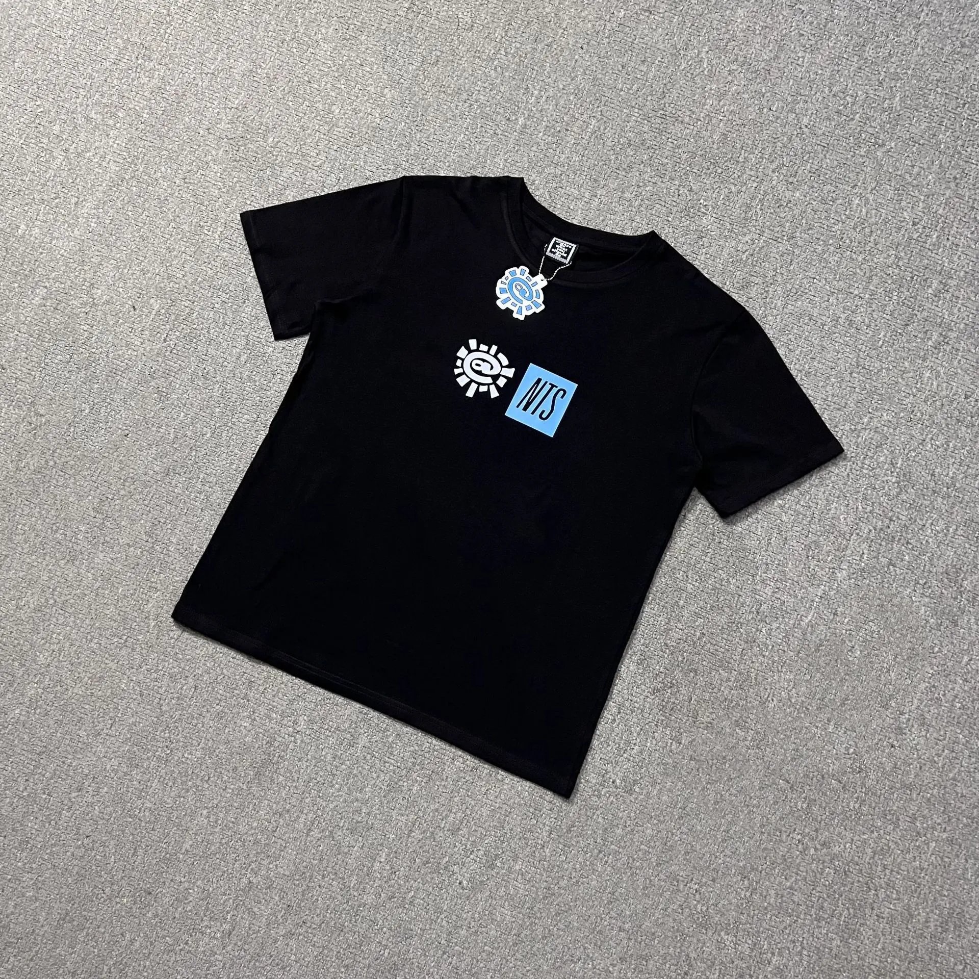 A&D Shorts Sun logo print — AD24 black