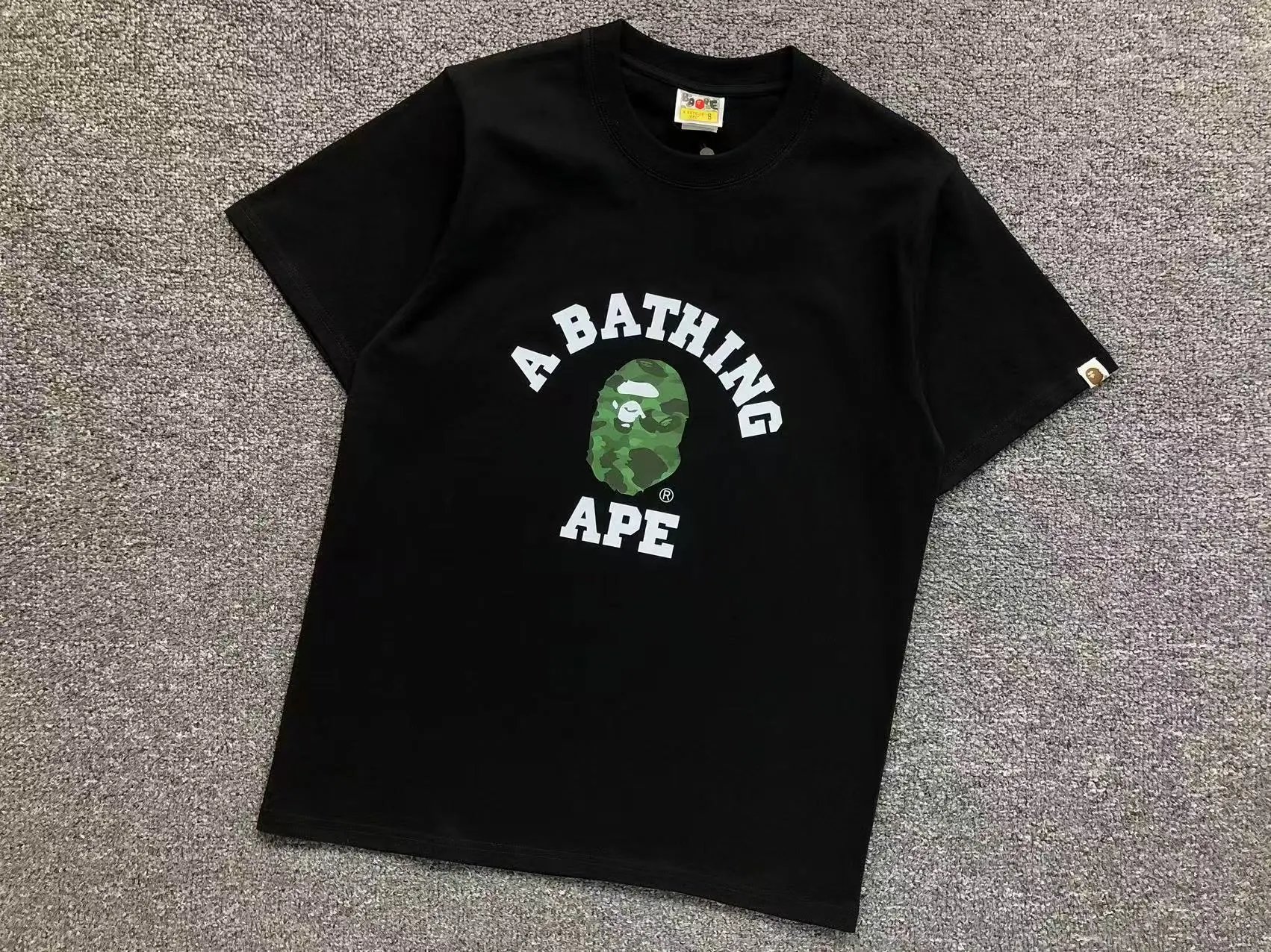 BAPE T-Shirts Short-Sleeve Graphic Print — 434 black