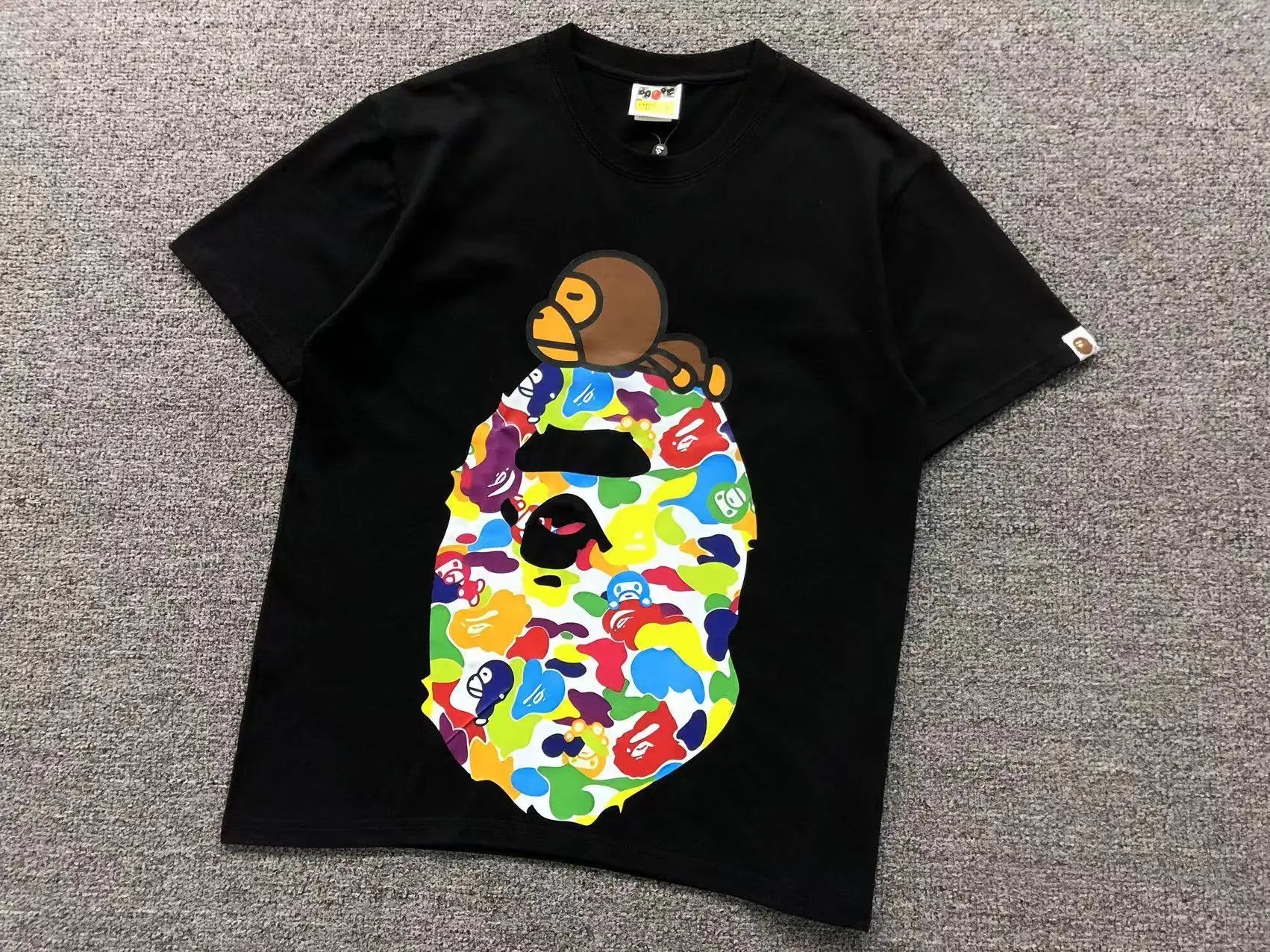 BAPE T-Shirts Short-Sleeve Graphic Print — 446 black