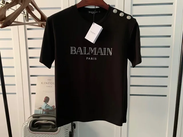 Balmain T-Shirts Logo-print short-sleeve T-shirt with shoulder buttons product detail image 19