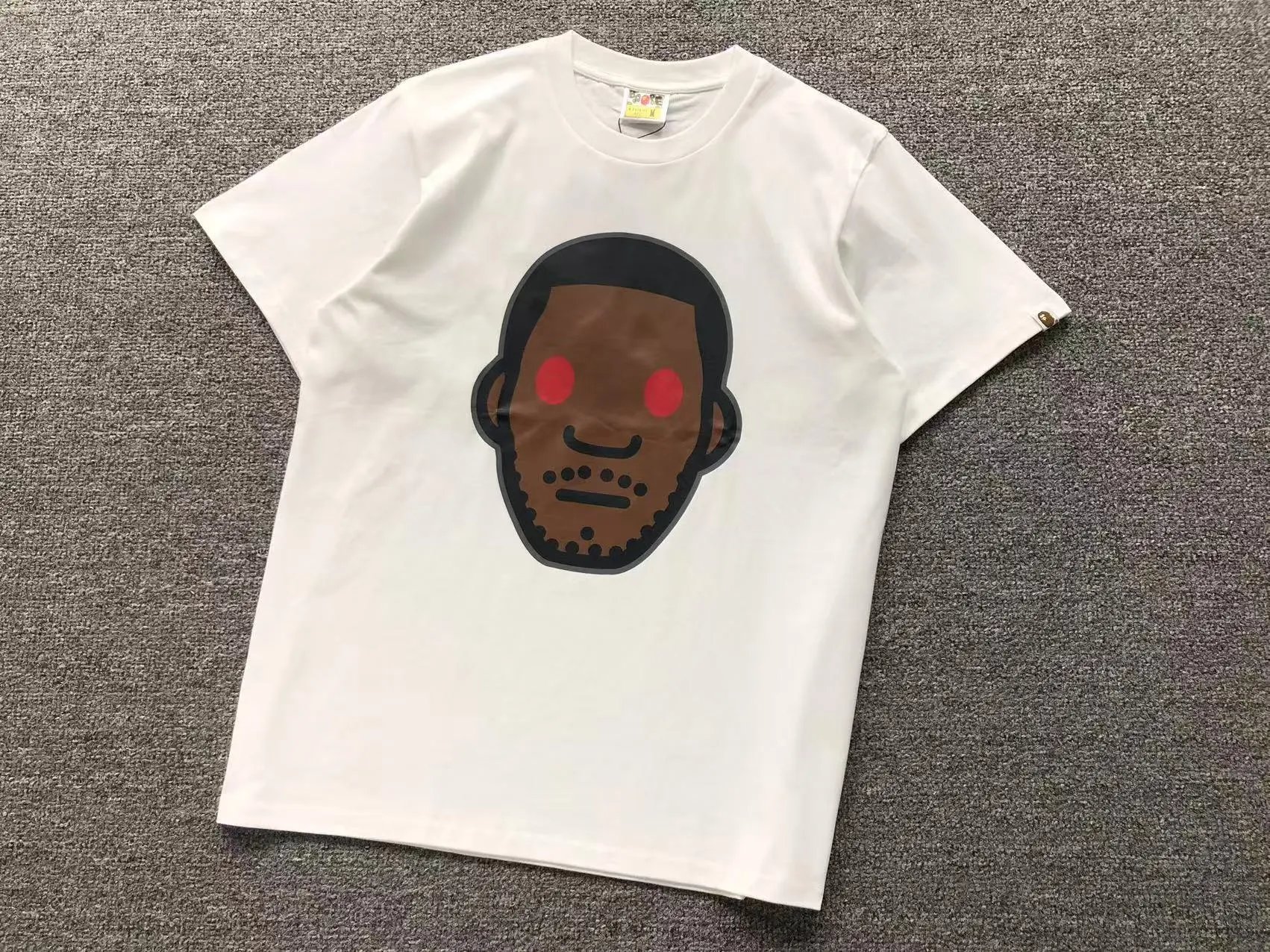 A Bathing Ape T-Shirts Graphic Print — 416 white