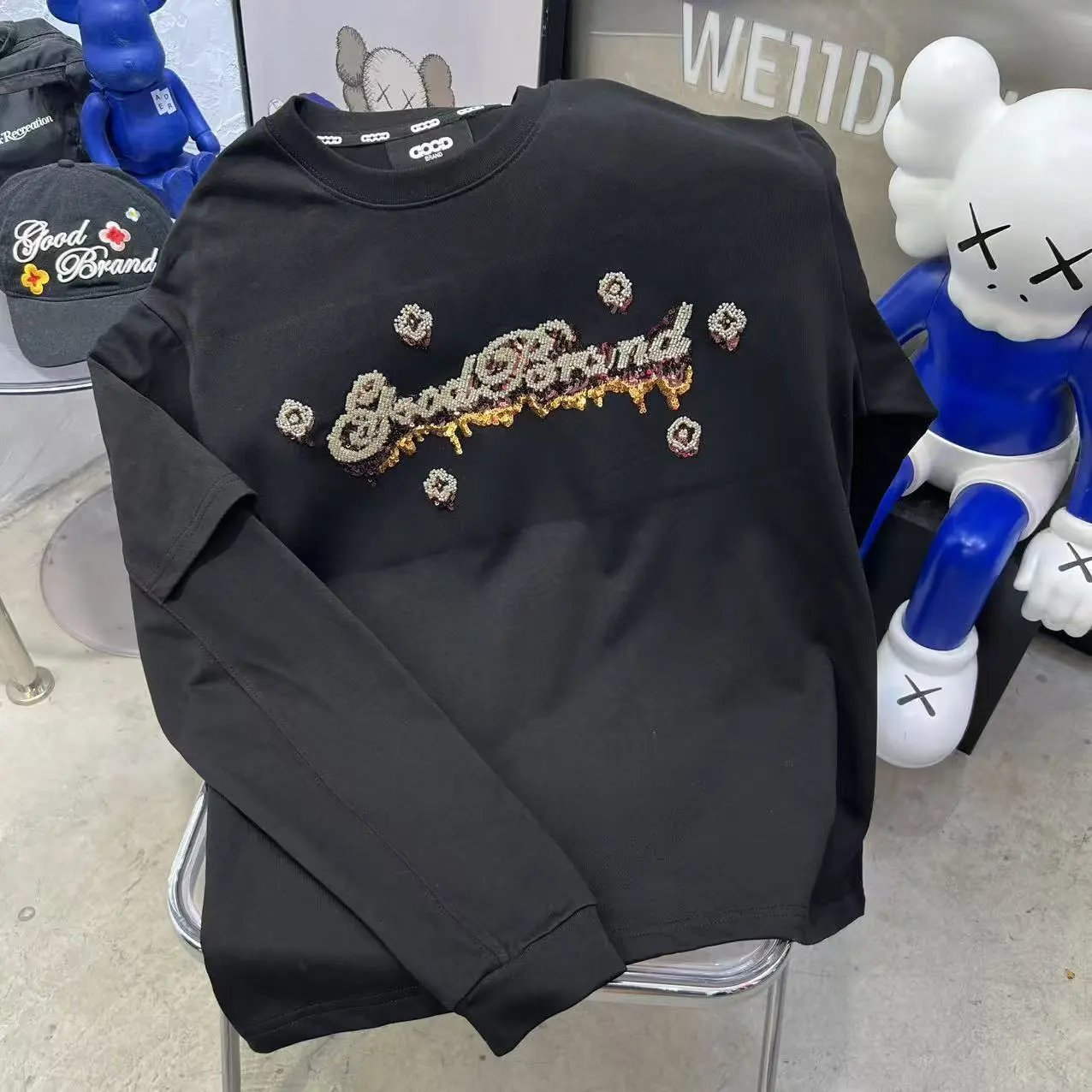 Good Brand Hoodies & Sweatshirts Rhinestone Graphic Sweatshirt Collection — G 61 black