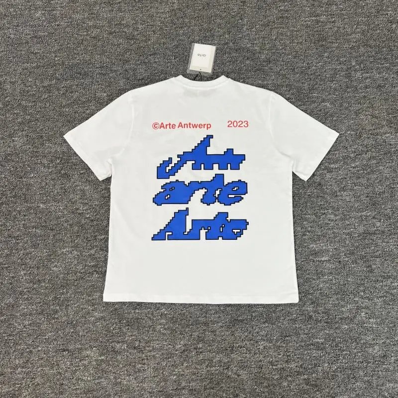 Arte Antwerp T-Shirts Graphic Print — ART-101