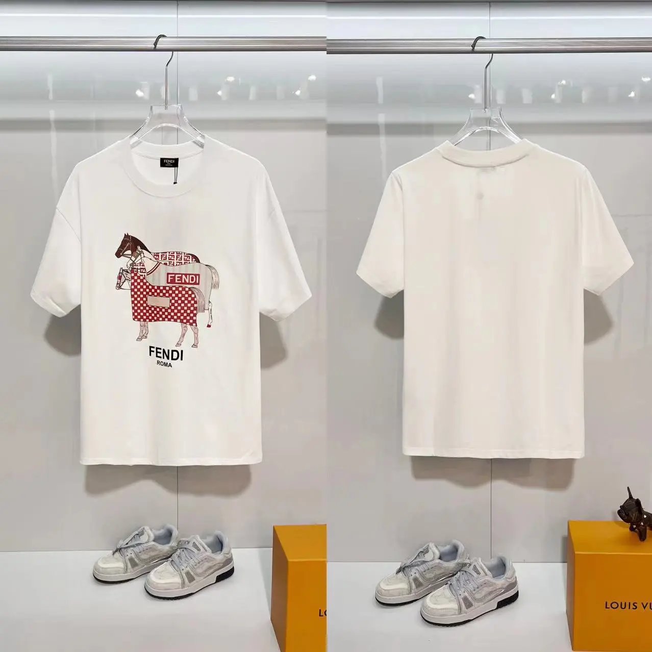 Fendi T-Shirts FF logo graphic short-sleeve T-shirt — F 05 Printed white