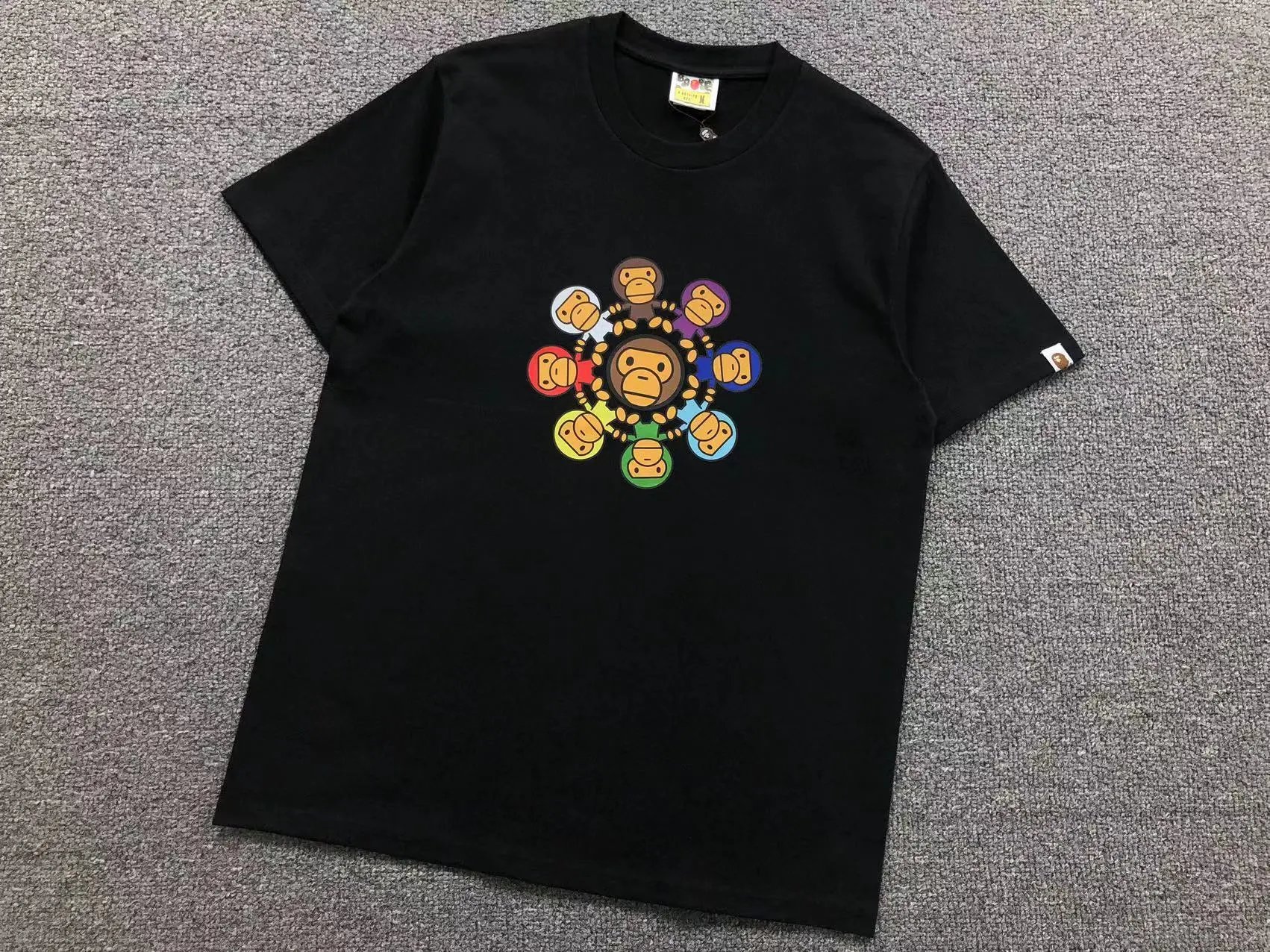 A Bathing Ape T-Shirts Graphic Print — 413 black
