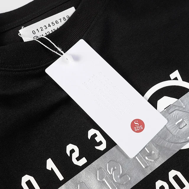 Maison Margiela T-Shirts Number 6 Graphic T-Shirt product detail image 26