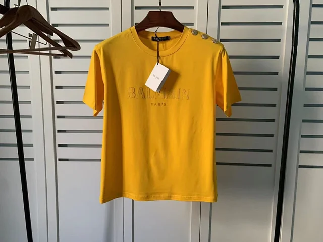 Balmain T-Shirts Logo-print short-sleeve T-shirt with shoulder buttons product detail image 17