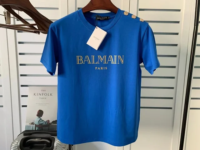 Balmain T-Shirts Logo-print short-sleeve T-shirt with shoulder buttons product detail image 29
